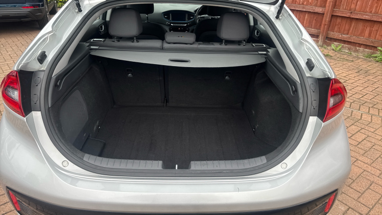 Hyundai IONIQ 1.6 GDi Hybrid Premium 5dr DCT Hybrid Hatchback